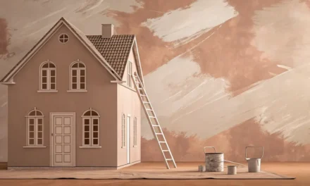 Enduit de lissage : obtenir un mur lisse et prêt à peindre